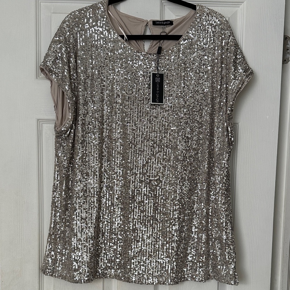 Cable & Gauge Sparkling Silver Sequin Top